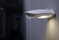 Osram DoorLED sensorlampe sølv batteri